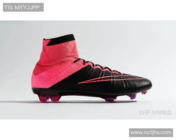 篮球鞋也能踢足球吗探讨运动鞋在不同场合的适用性与表现 篮球鞋也能踢足球吗探讨运动鞋在不同场合的适用性与表现