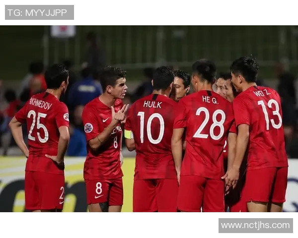 上港与悉尼对决分析：战术布局与关键球员表现的深度剖析